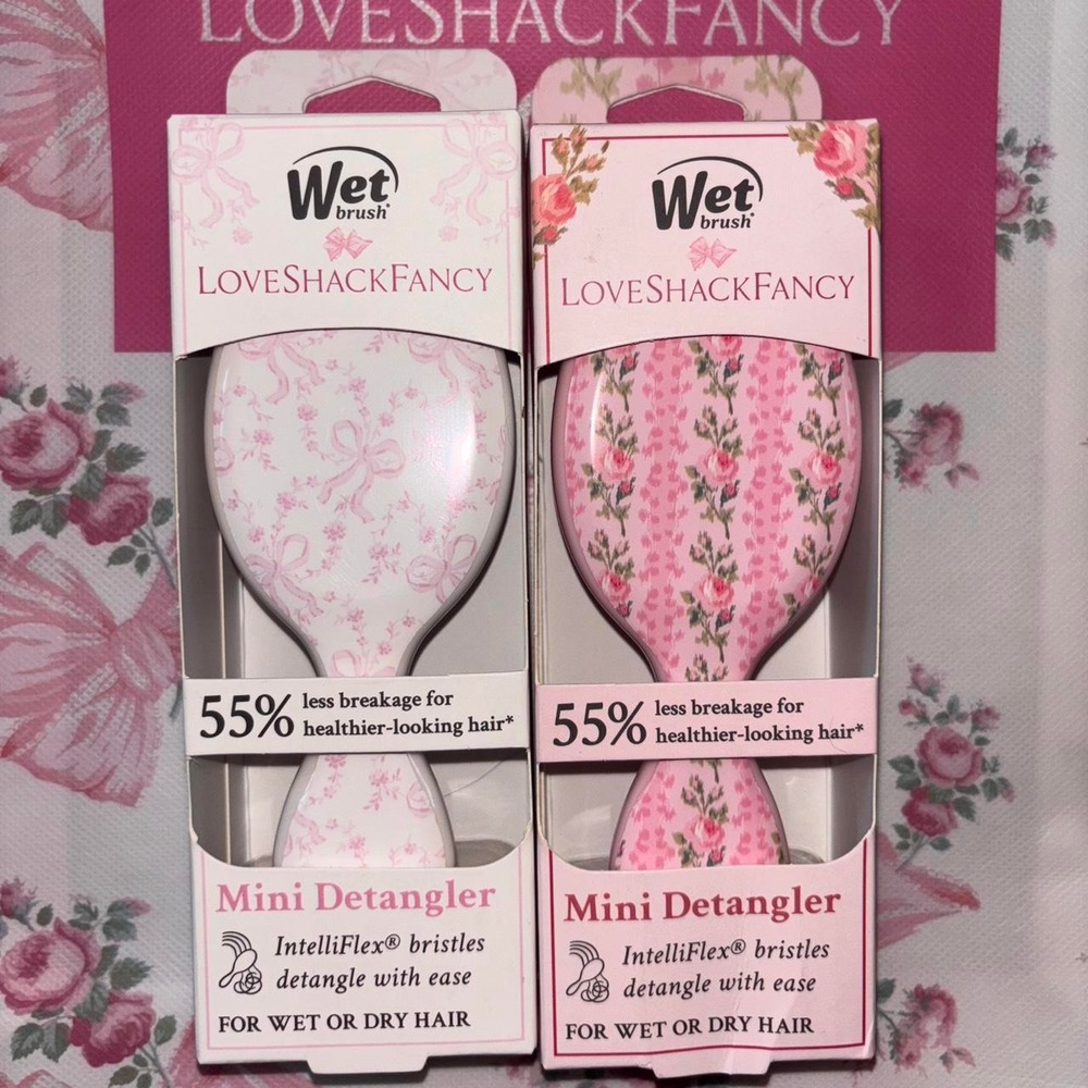 LoveShackFancy x Wet brush mini detangler brush set with pink bows / & flowers